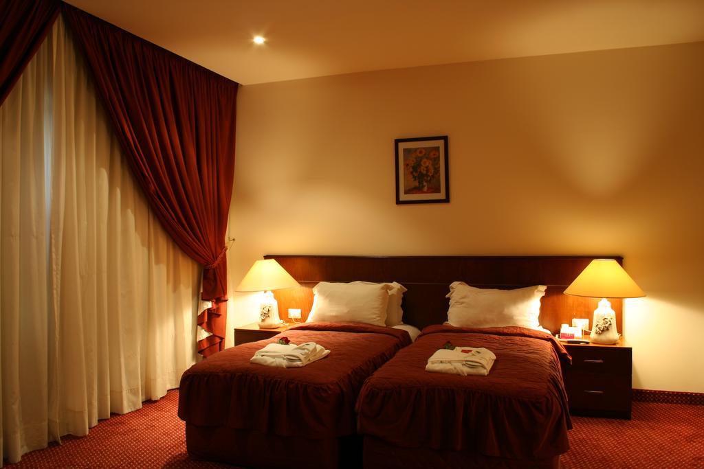Markazia Suites Бейрут Экстерьер фото