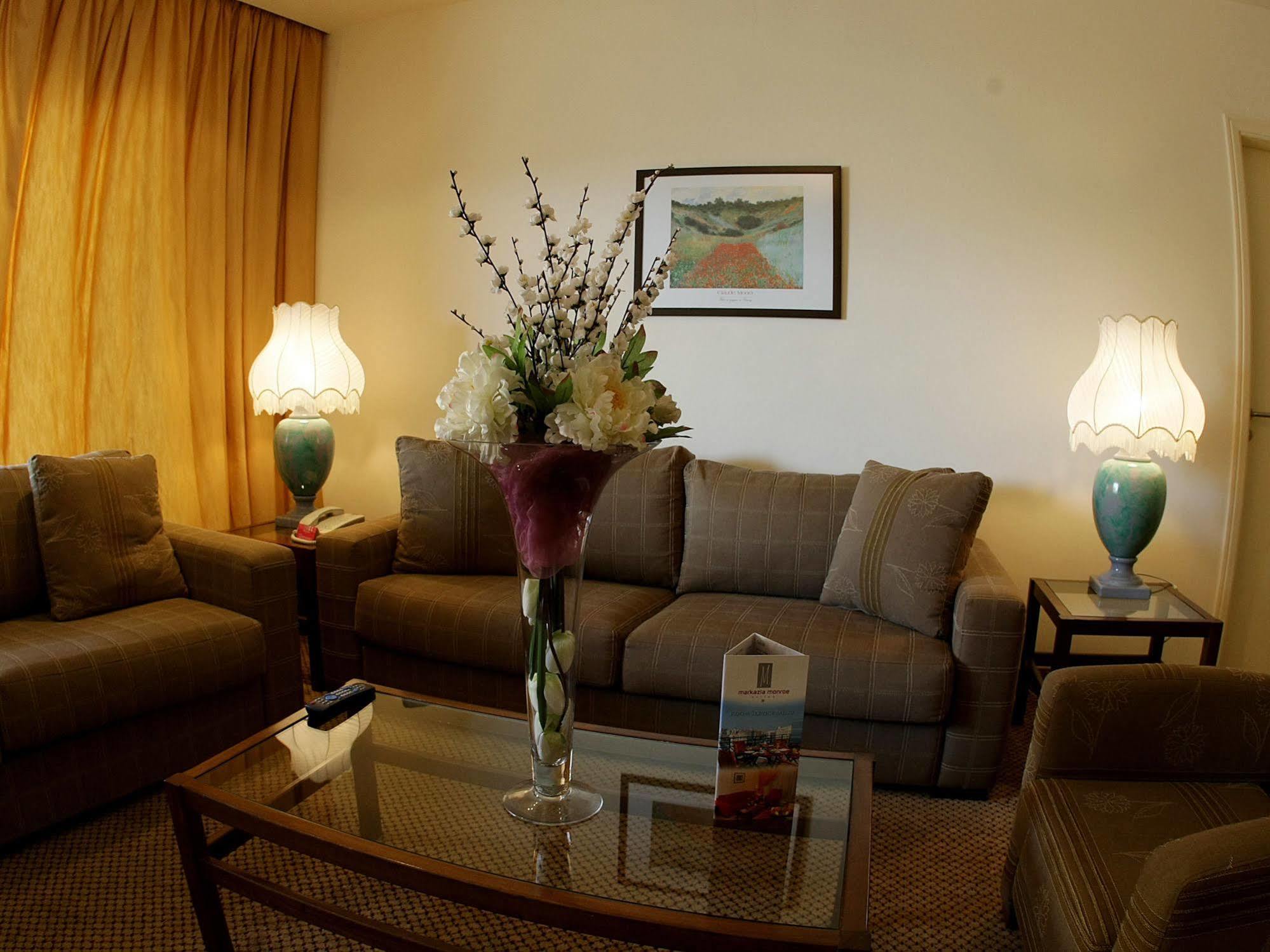 Markazia Suites Бейрут Экстерьер фото