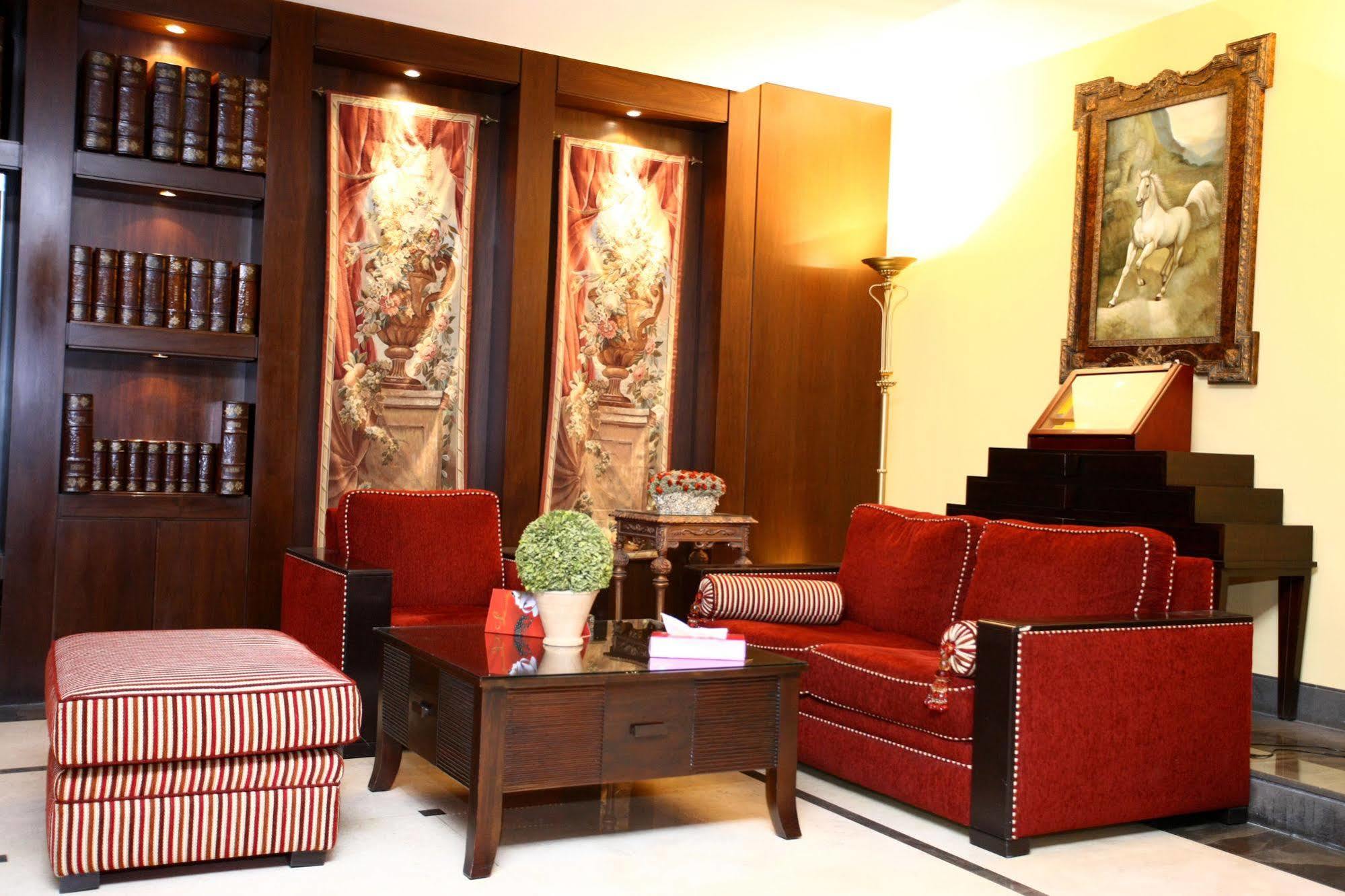 Markazia Suites Бейрут Экстерьер фото